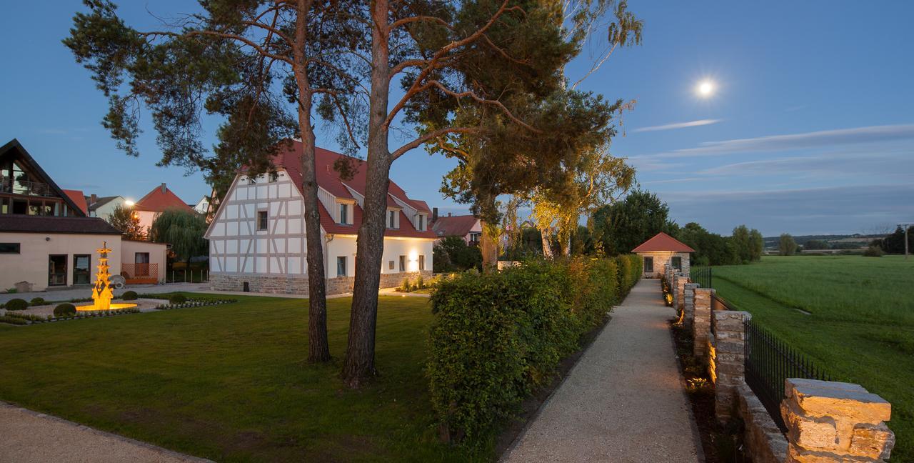 Hotel Dorfmuhle Lehrberg Esterno foto